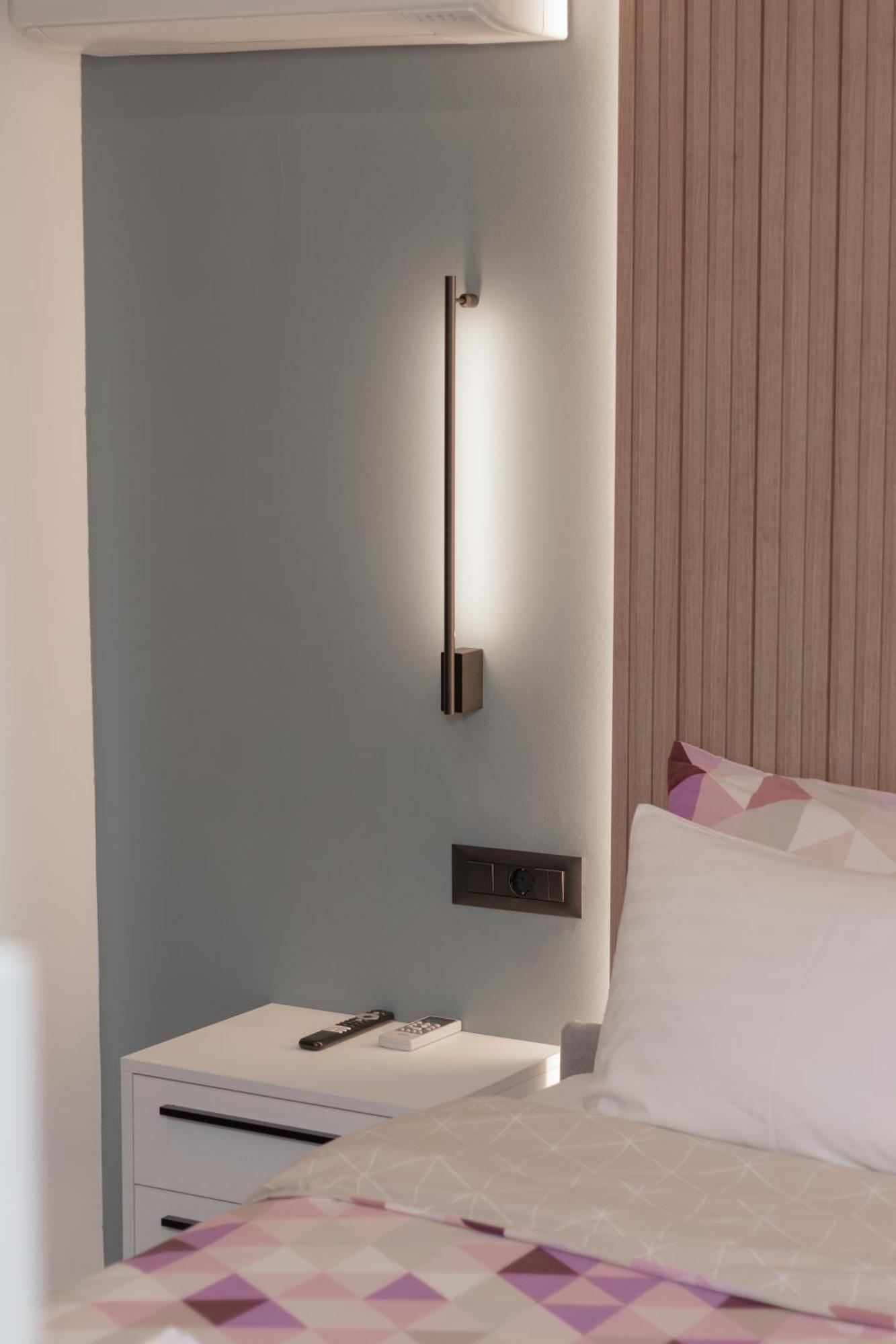 Nafpaktos-Luxury Suite Экстерьер фото